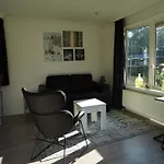 Nice Chalet In A Holiday Park, Adjacent To The Hoge Veluwe National Park
